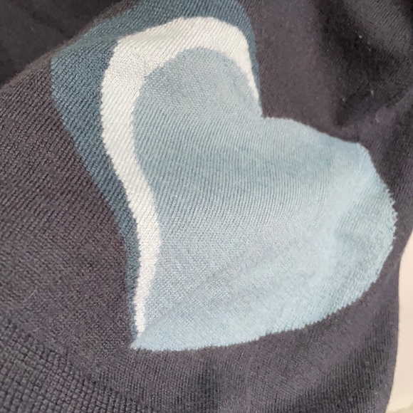 Short-Sleeved Blue Jacob Sweater With Blue Heart, Size M - Picture 4 of 13